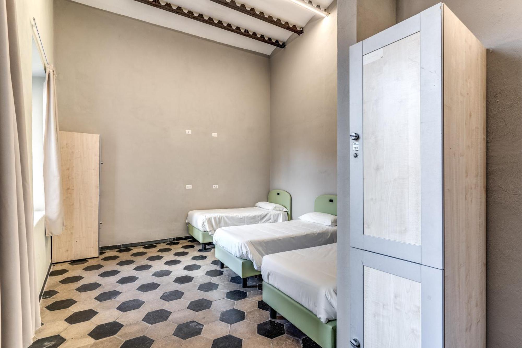 Borgo Ripa Urban Travel Hostel Rome Luaran gambar